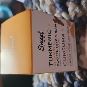 Sweet Chef Turmeric vitamin C Booster eye cream